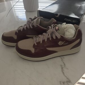 Reebok Men's Brown and Beige Sneakers